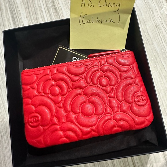SOLD!!! NEW Chanel Red Camellia Lambskin O Case with SHW. Full set. - Picture 2 of 6